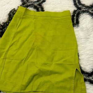 PRETTY LITTLE THING GREEN MINI SKIRT BRAND NEW WITH TAGS :)